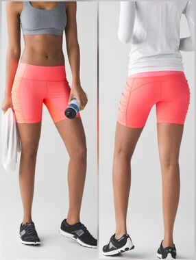 Lululemon Speed Track Short Grapefruit Size 6